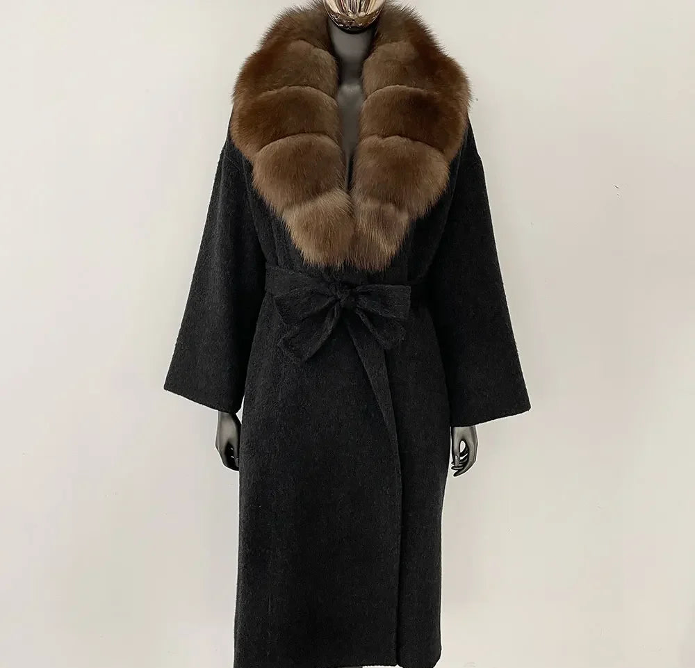 ALIEN SUPERSTAR – Cashmere Wool Coat with 100% Natural Fox Fur