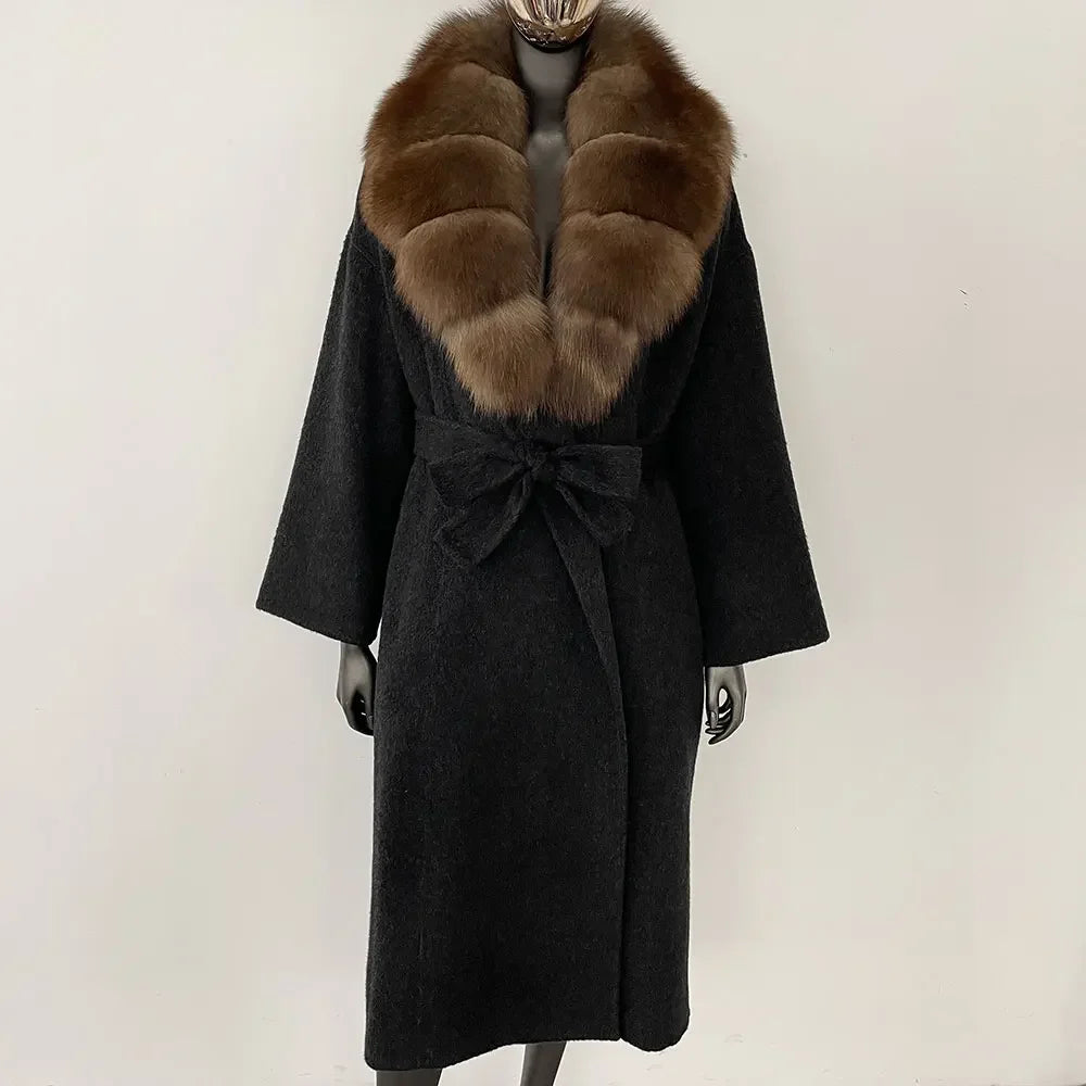 ALIEN SUPERSTAR – Cashmere Wool Coat with 100% Natural Fox Fur