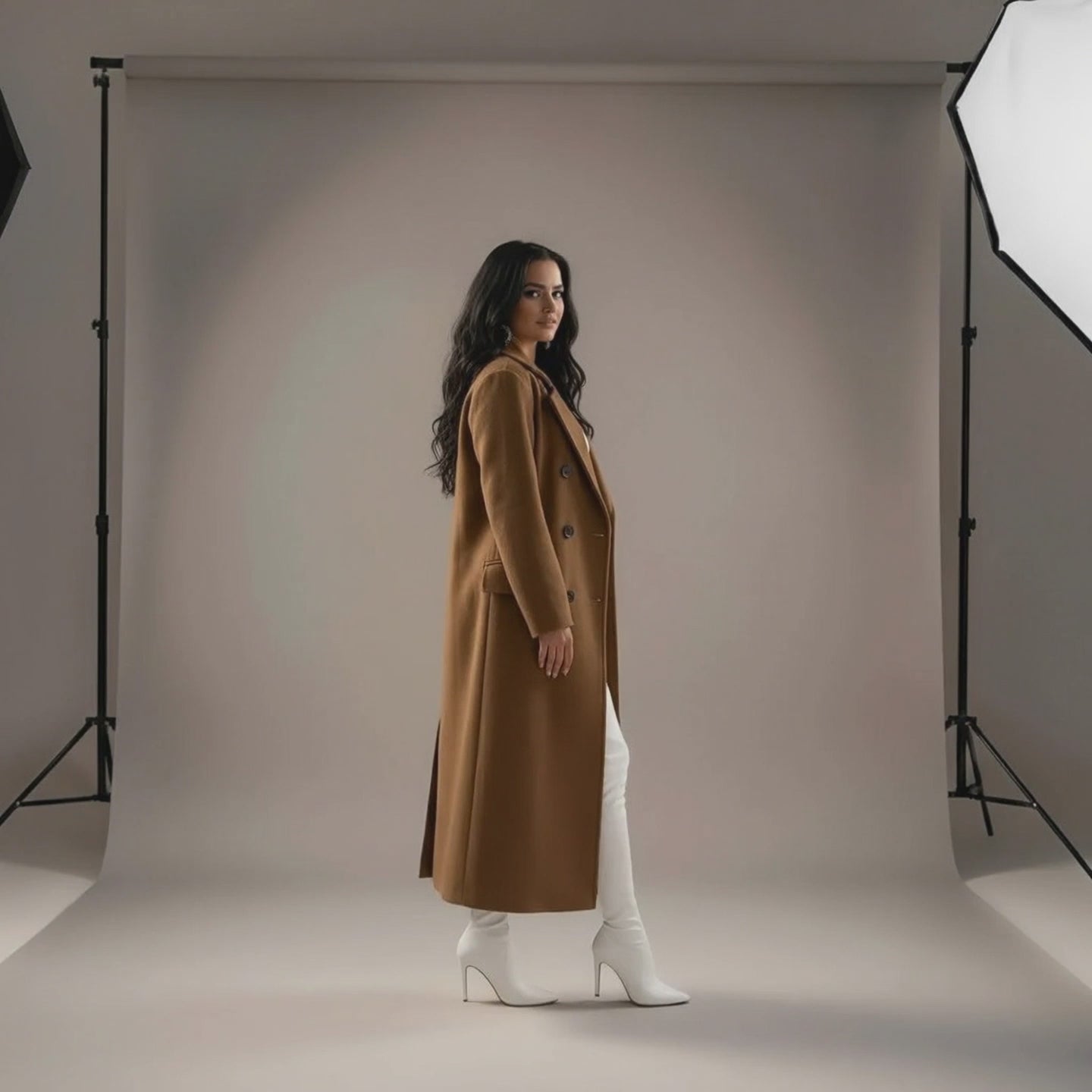 WINTER MOSS – Mid-Length Double-Breasted Wool Coat